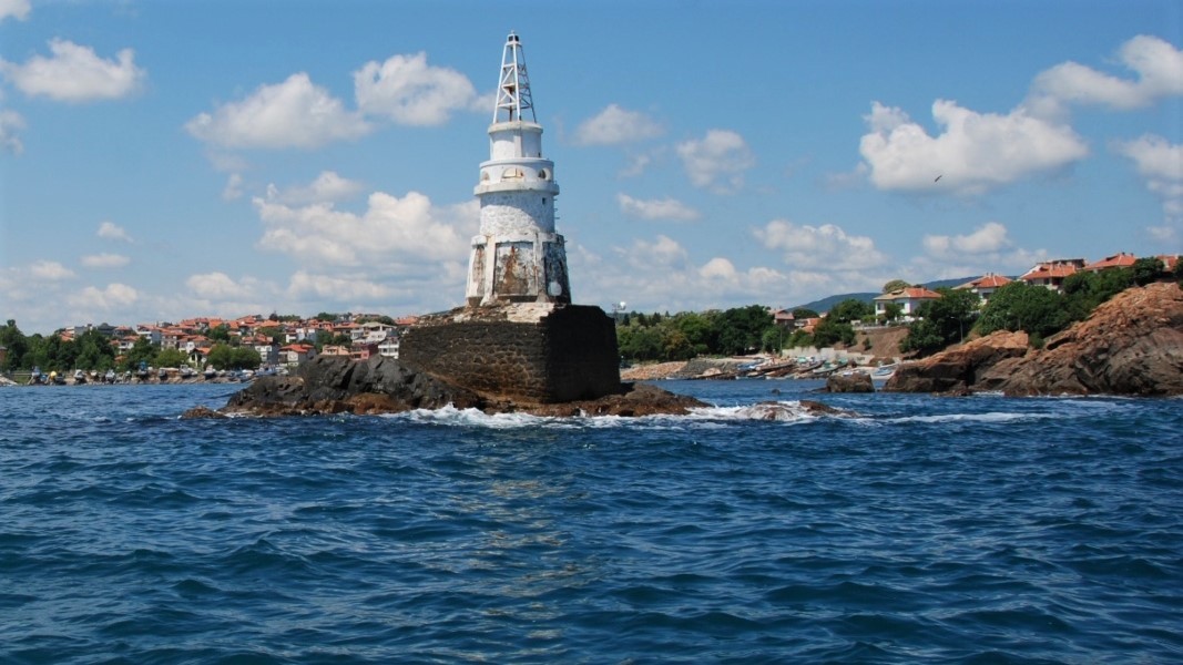 Фар на Ахтопол